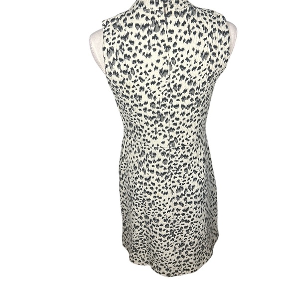 Ann Taylor LOFT Sleeveless Black & White Animal Print Dress Size 2P - Picture 3 of 6
